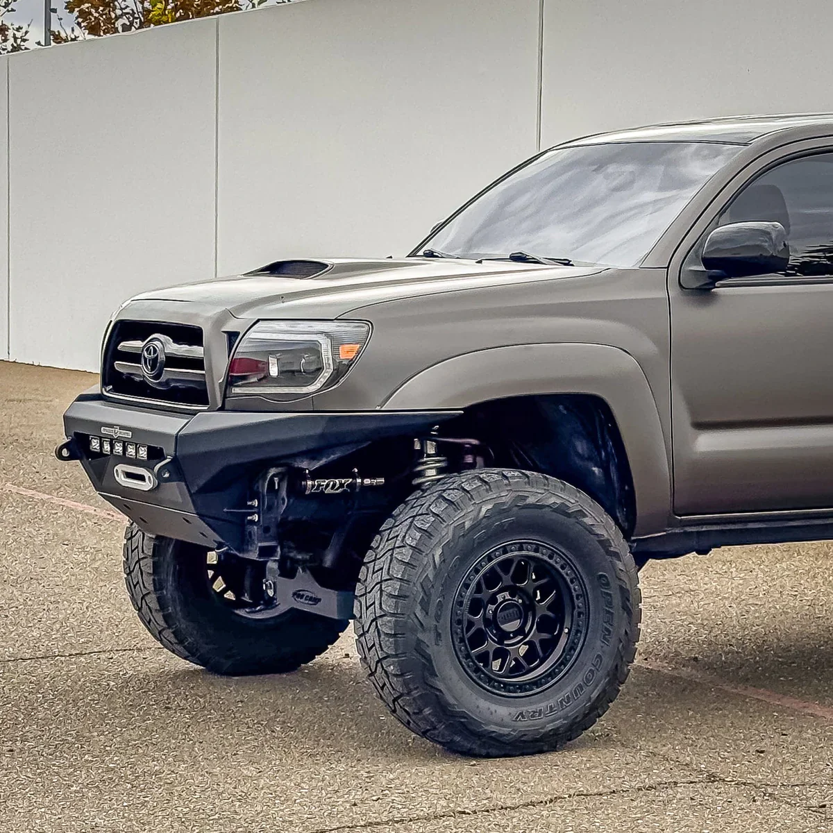 2005-2011 TOYOTA TACOMA RTS Front Winch Bumper - Image 4