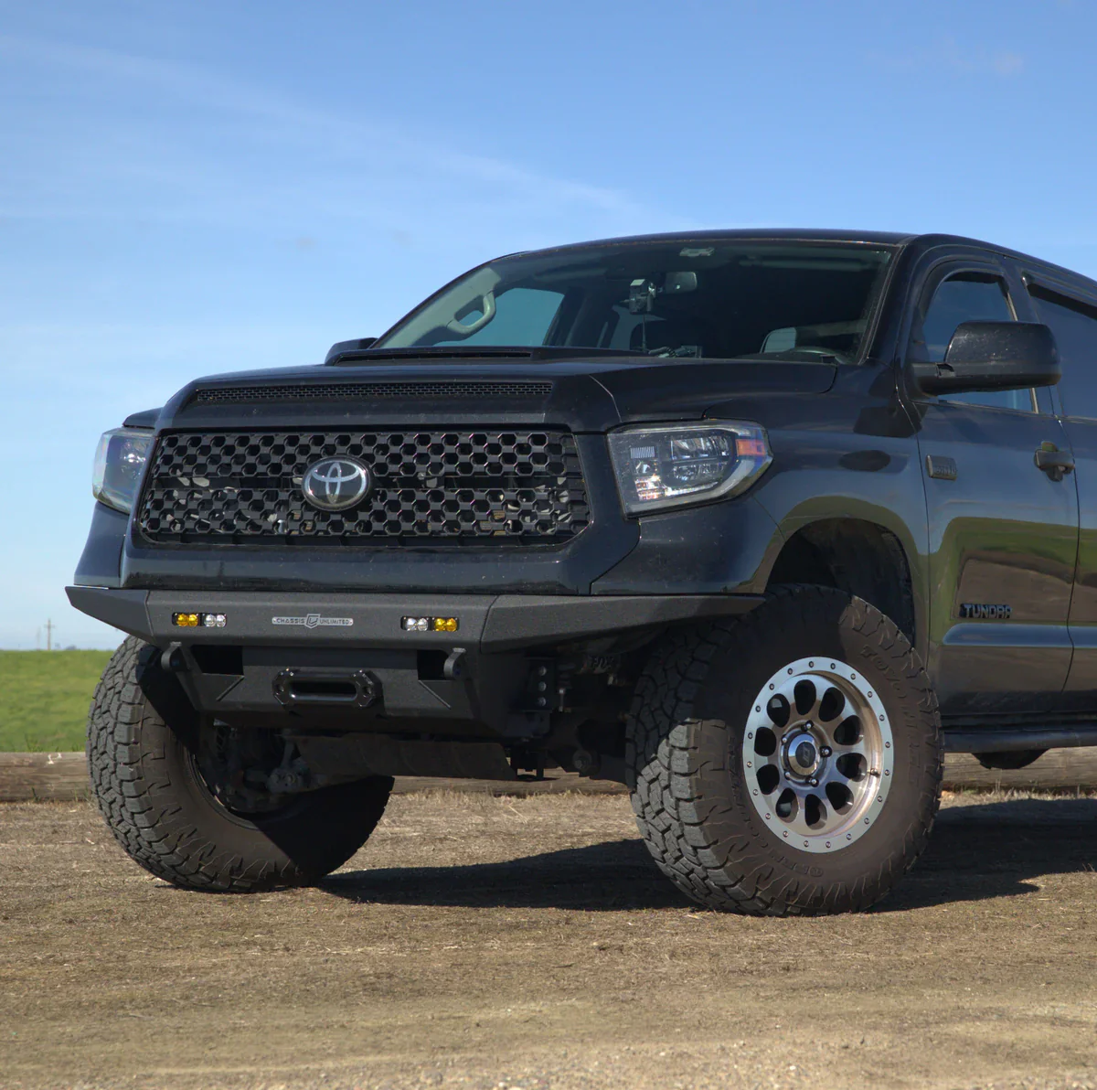 2014-2021 Toyota Tundra RTS Front Winch Bumper - Image 6