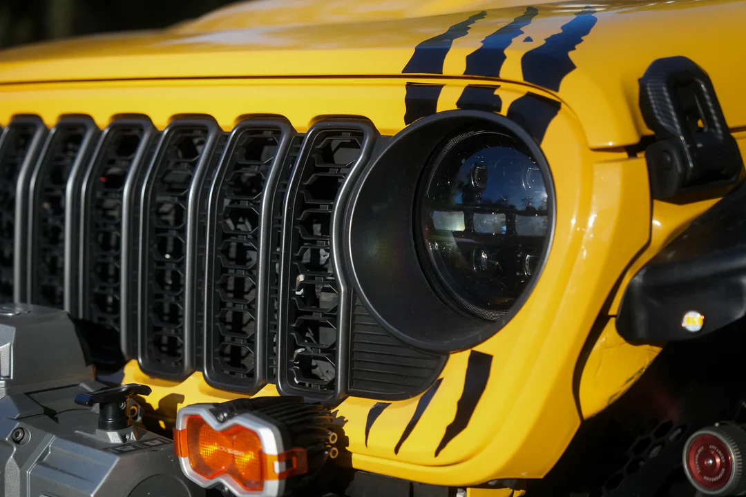 2018-2025 Jeep Wrangler JL Apex Series Headlights - Image 14