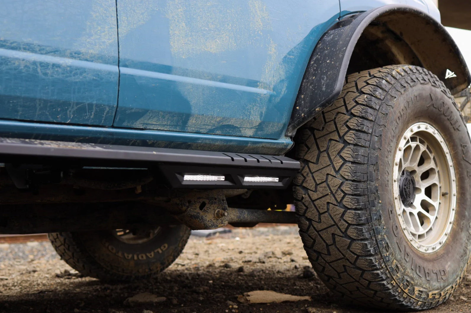 2021-2025 Ford Bronco Frontier Series Side Steps - Image 4