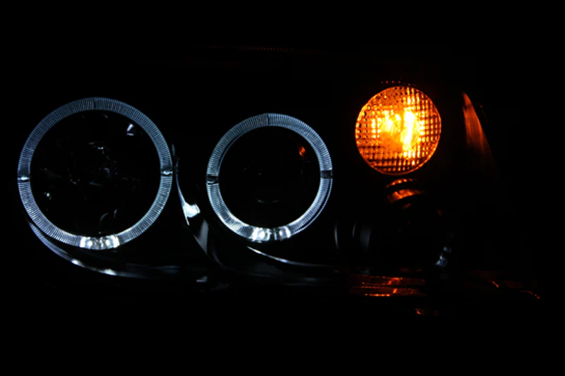 ANZO 1999-2005 Volkswagen Jetta Projector Headlights w/ Halo Black (CCFL) - Image 4
