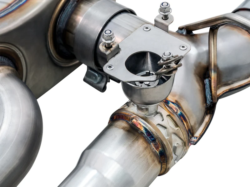 AWE Tuning BMW F8X M3/M4 SwitchPath Cat-Back Exhaust - Diamond Black Tips - Image 7