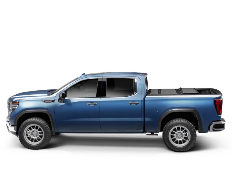 BAK 24-25 Chevrolet Silverado EV 6ft Bed BAKFlip MX4 - Image 6