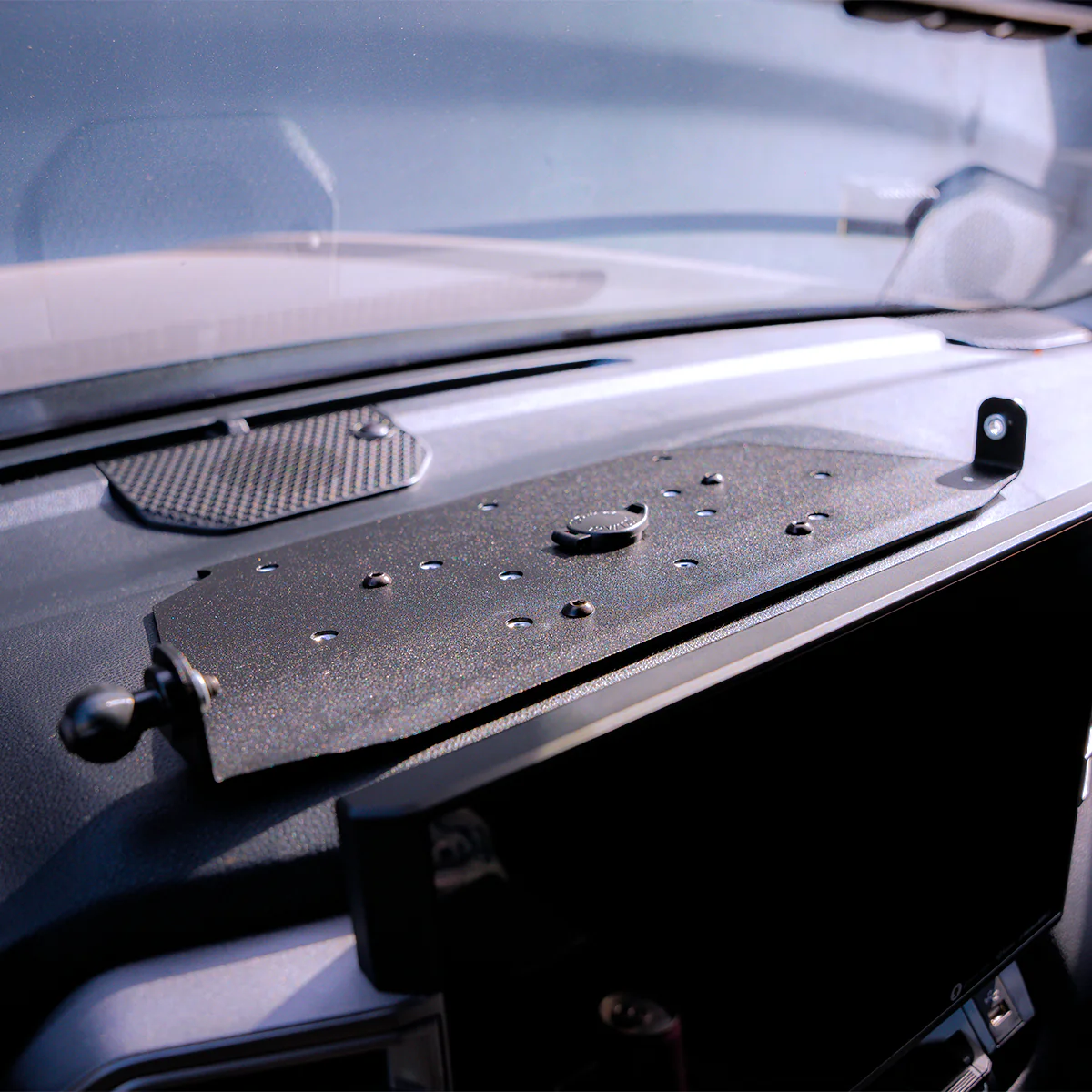Dash Accessory Mount For 22+ Toyota Tundra - Image 4