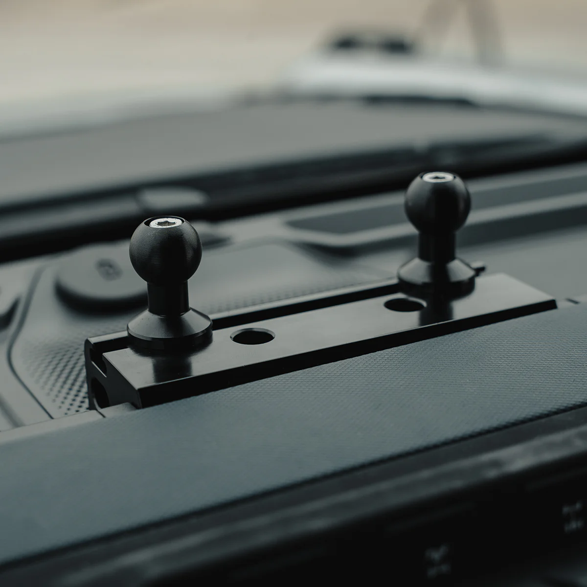 Dash Mount For 2021+ Ford Bronco Raptor - Image 3
