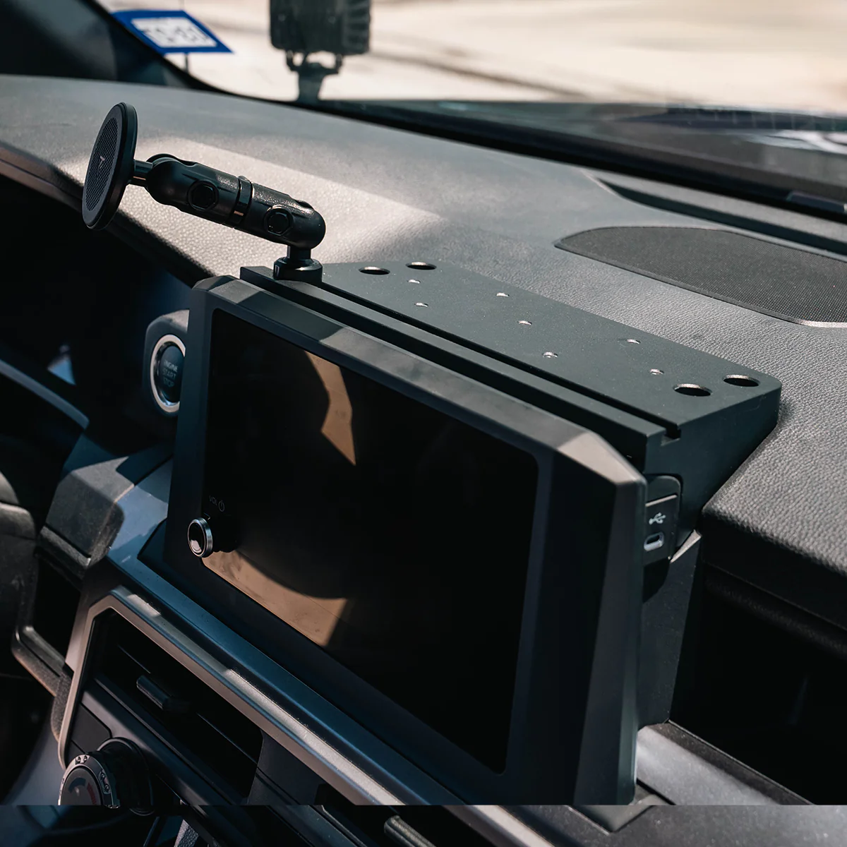 Dash Mount For 2025+ Toyota 4Runner - Image 2
