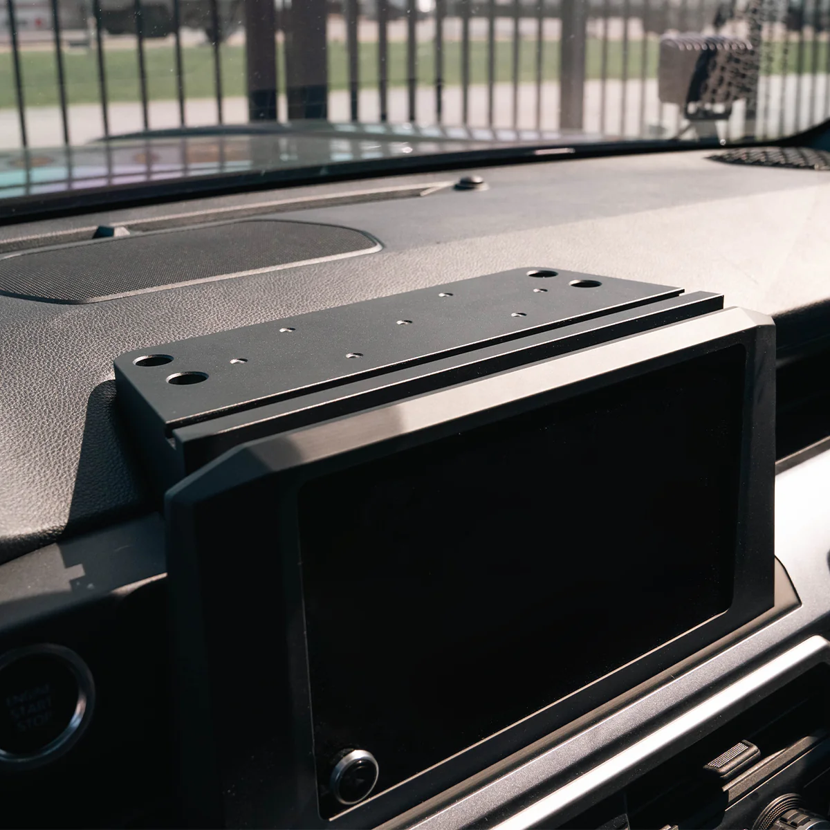 Dash Mount For 2025+ Toyota 4Runner - Image 4
