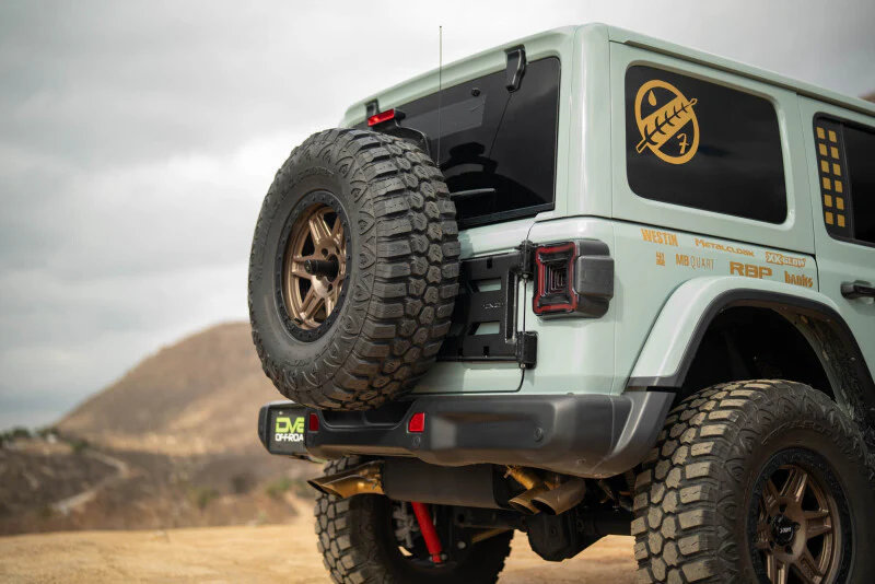 DV8 Offroad 18-25 Jeep Wrangler JL Spare Tire Carrier - Image 21