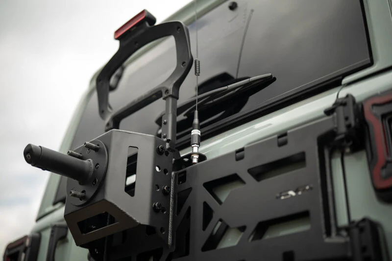 DV8 Offroad 18-25 Jeep Wrangler JL Spare Tire Carrier - Image 5