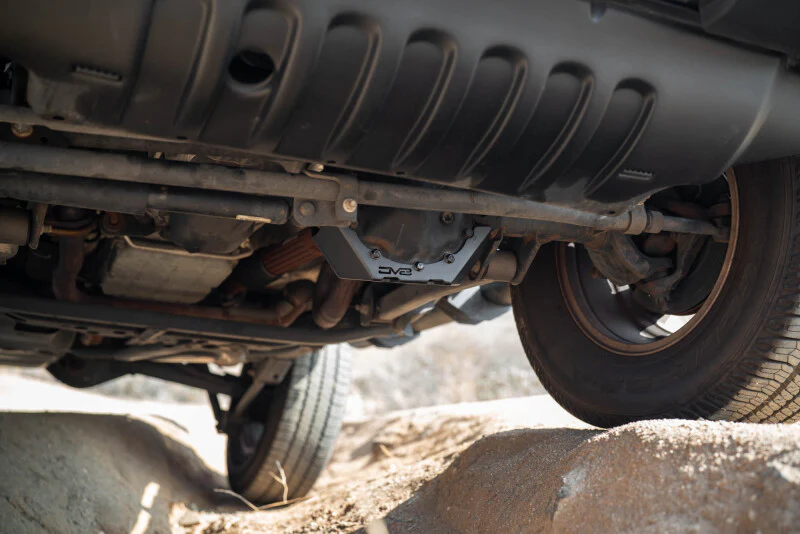DV8 Offroad 2007-2018 Jeep Wrangler JK Dana 30 Front Differential Skid Plate - Image 11