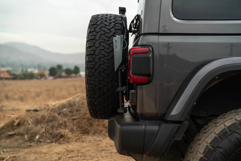 DV8 Offroad 2018-2025 Jeep Wrangler JL Tailgate Reinforcement Molle Panel - Image 3