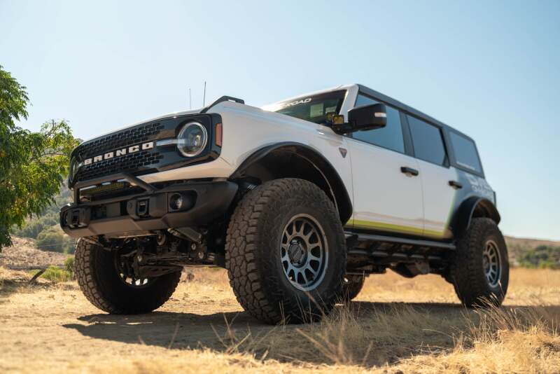 DV8 Offroad 21-24 Ford Bronco Capable Bull Bar - Image 4