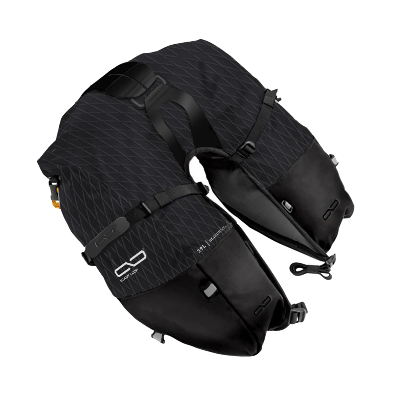 Giant Loop Coyote Saddlebag 39L - Black