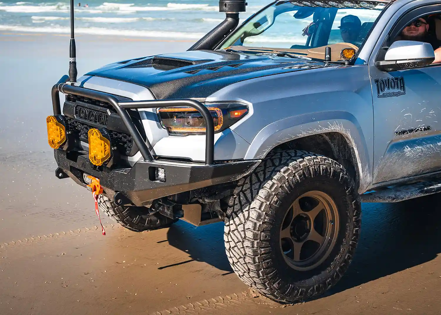 Hi-Lite Overland Toyota Tacoma Front Bumper 3rd Gen (2016-2023) [Bull Bar] - Image 5