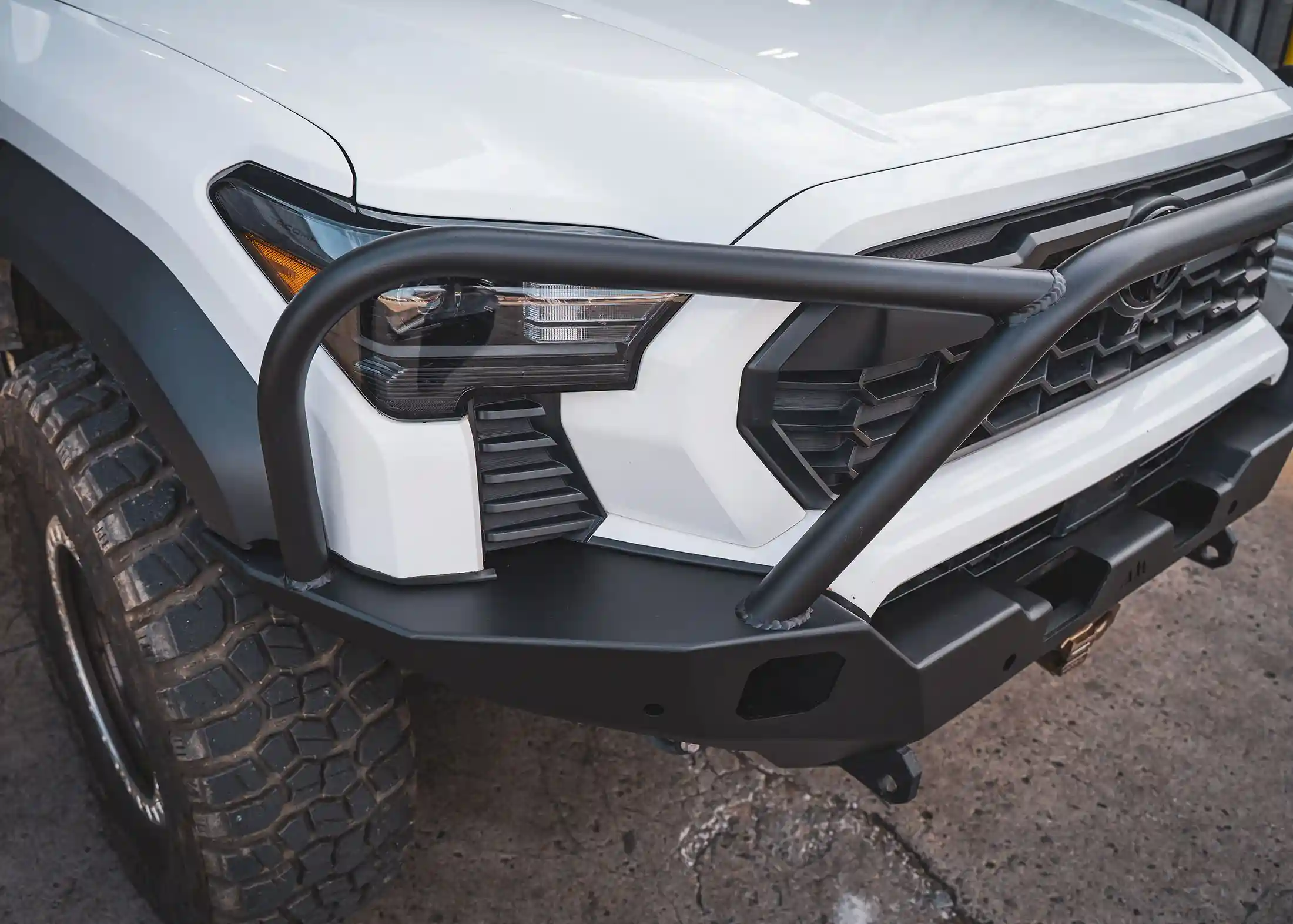 Hi-Lite Overland Toyota Tacoma Front Bumper 4th Gen (2024-2026) [Bull Bar] - Image 10