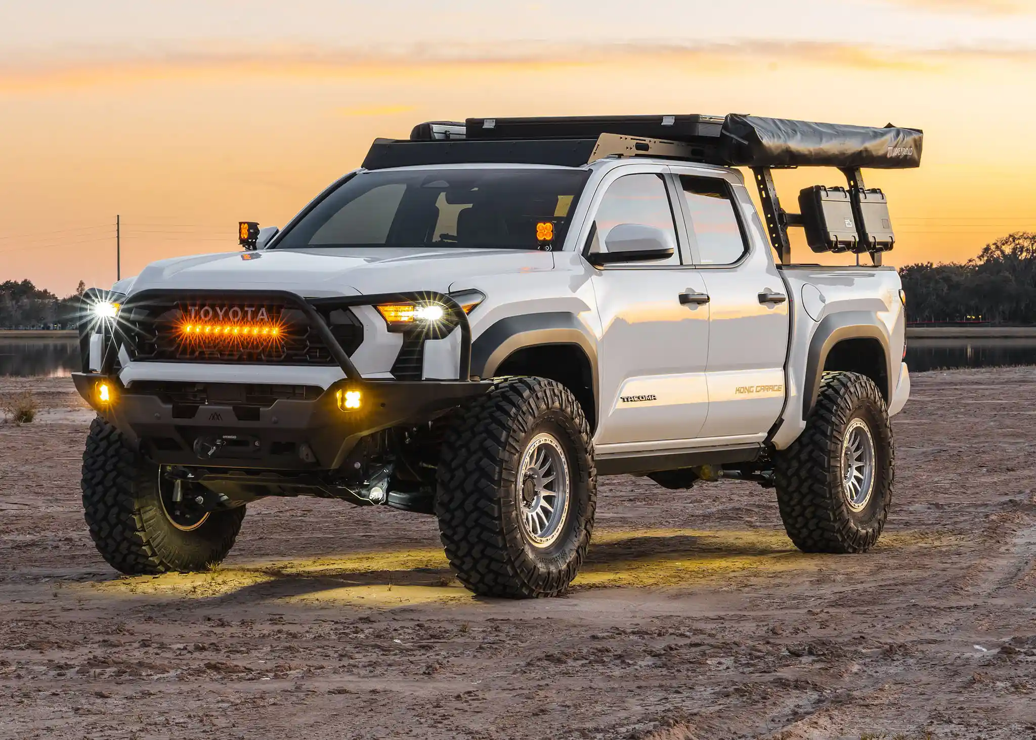 Hi-Lite Overland Toyota Tacoma Front Bumper 4th Gen (2024-2026) [Bull Bar] - Image 13