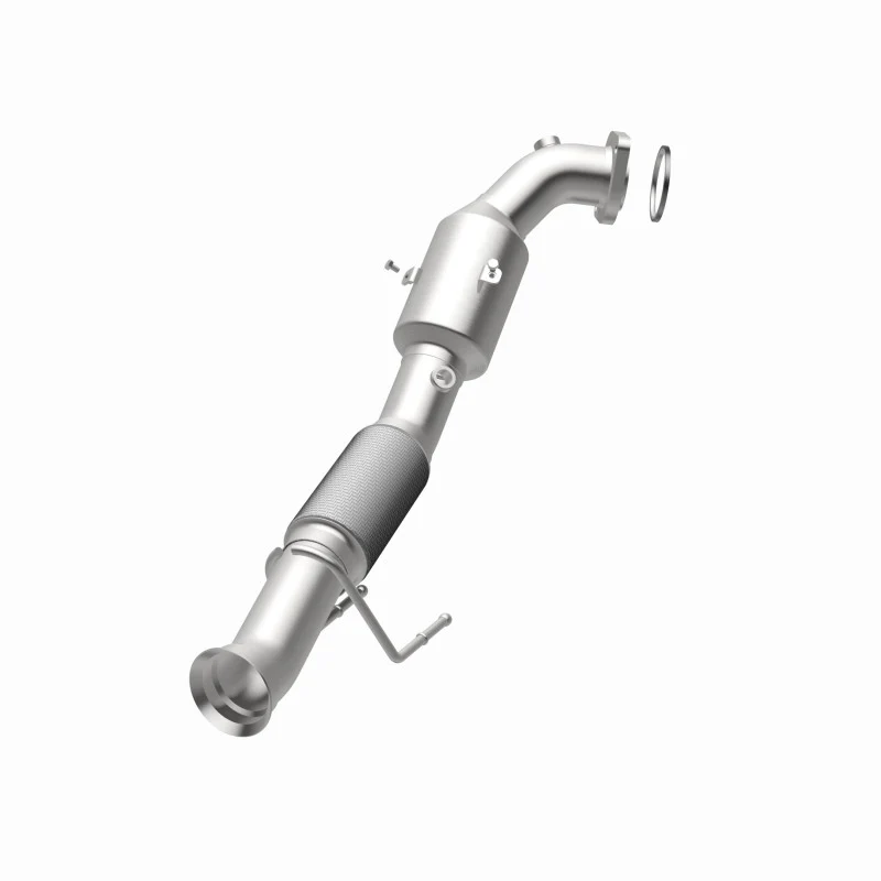 MagnaFlow Direct Fit Catalytic Converter 16-17 Ford Focus 2.3L Underbody - Image 4