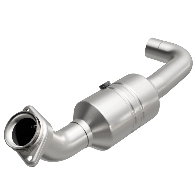 Magnaflow Conv DF 2011-2014 F-150 5.0L Underbody - Image 2