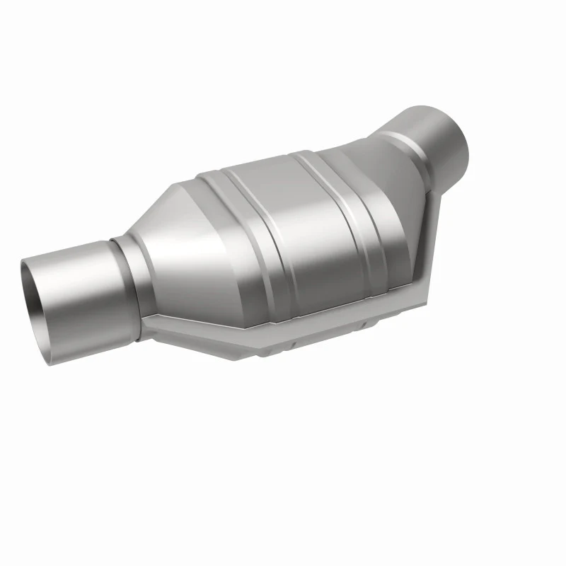 MagnaFlow Conv Univ 2.5 Angled Inlet - Image 8