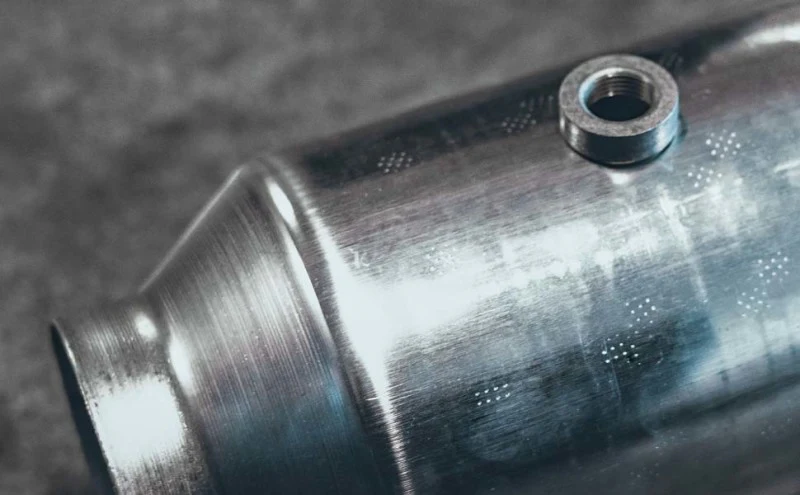 MagnaFlow Conv Univ 4 C/C 3.5 Perf Spun - Image 10