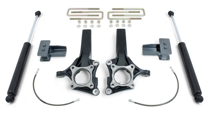 MaxTrac 15-18 Ford F-150 2WD 4.5in/2in MaxPro Spindle Lift Kit w/MaxTrac Shocks