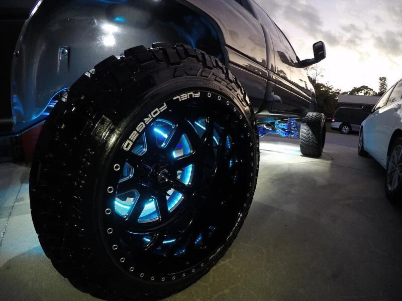 Oracle LED Illuminated Wheel Rings - ColorSHIFT - 15in. - ColorSHIFT No Remote - Image 28