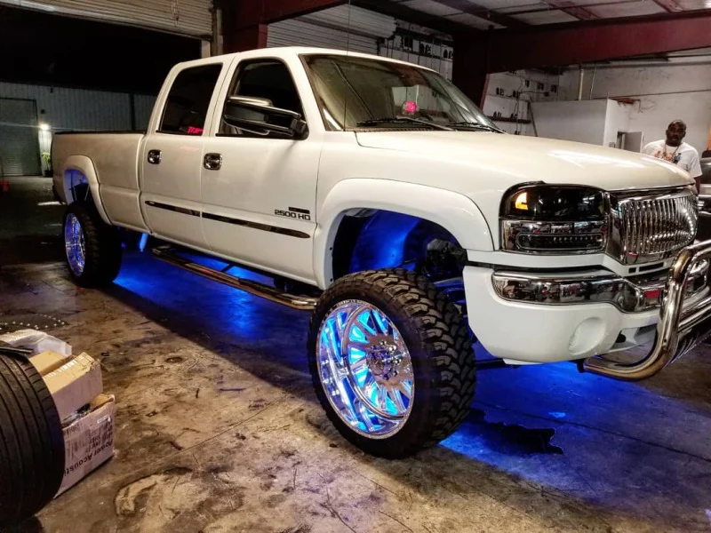 Oracle LED Illuminated Wheel Rings - ColorSHIFT - 15in. - ColorSHIFT No Remote - Image 35