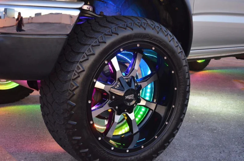 Oracle LED Illuminated Wheel Rings - ColorSHIFT Dynamic - ColorSHIFT - Dynamic - Image 15