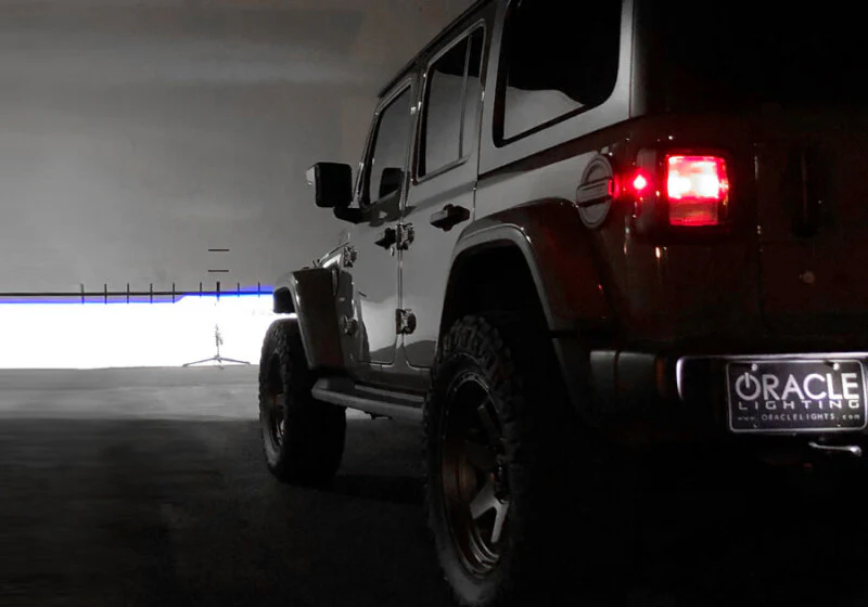 Oracle Oculus Bi-LED Projector Headlights for Jeep JL/Gladiator JT - Matte Blk - 5500K - Image 53