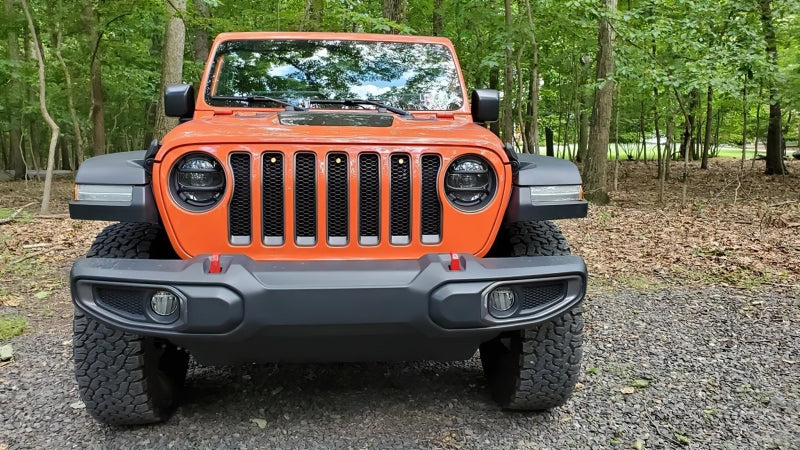 Oracle Pre-Runner Style LED Grille Kit for Jeep Gladiator JT - White - Image 2