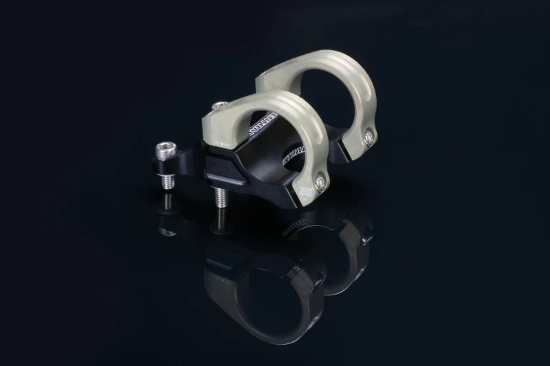 Renthal Integra 35 Handlebar Clamp 50 mm./ +10 Rise - Image 3