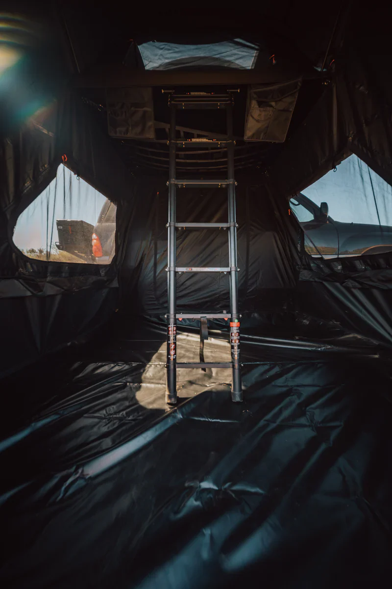 ROAM Vagabond 2.0 Rooftop Tent - Image 16