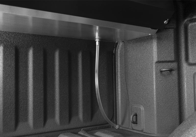 Roll-N-Lock 2019 Chevy Silverado 1500 68-3/8in E-Series Retractable Tonneau Cover - Image 13