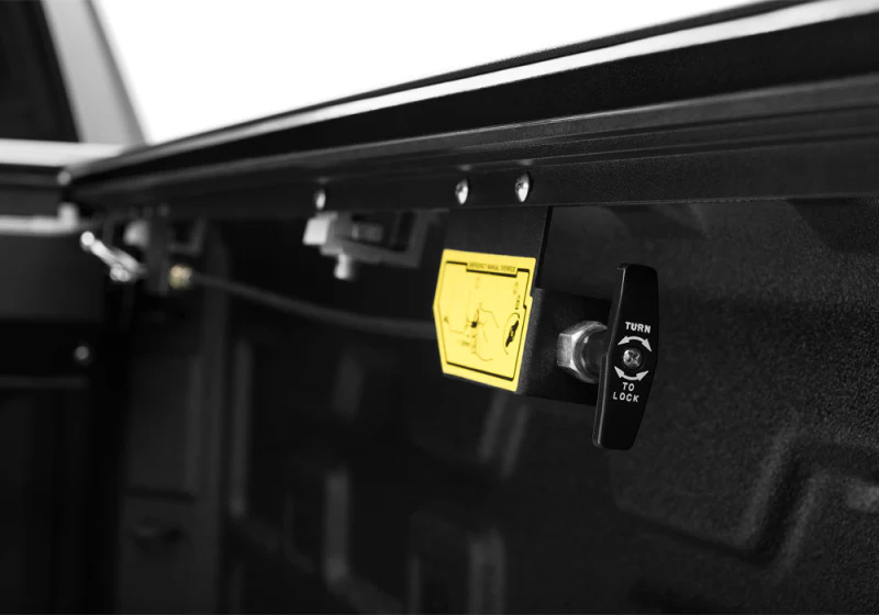 Roll-N-Lock 2019 Chevy Silverado 1500 68-3/8in E-Series Retractable Tonneau Cover - Image 14