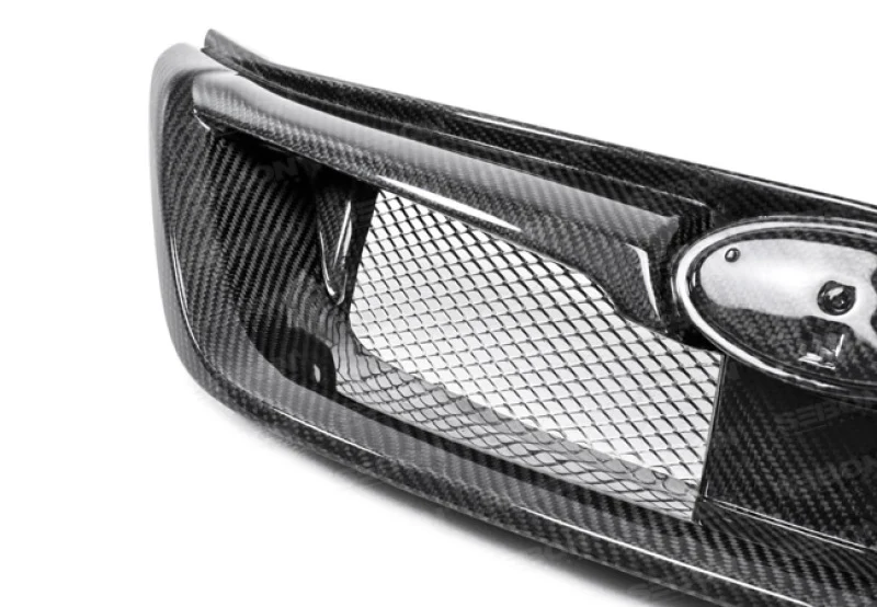 Seibon 11-13 Subaru Impreza/WRX/STi Carbon Fiber Front Grill - Image 4
