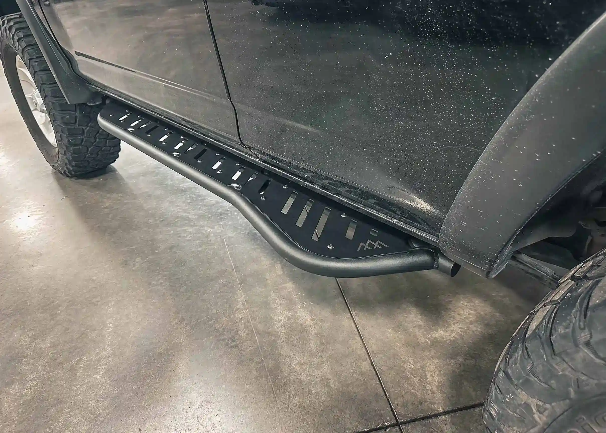 Toyota 5th Gen 4Runner Rock Sliders (2010-2024) - Image 2