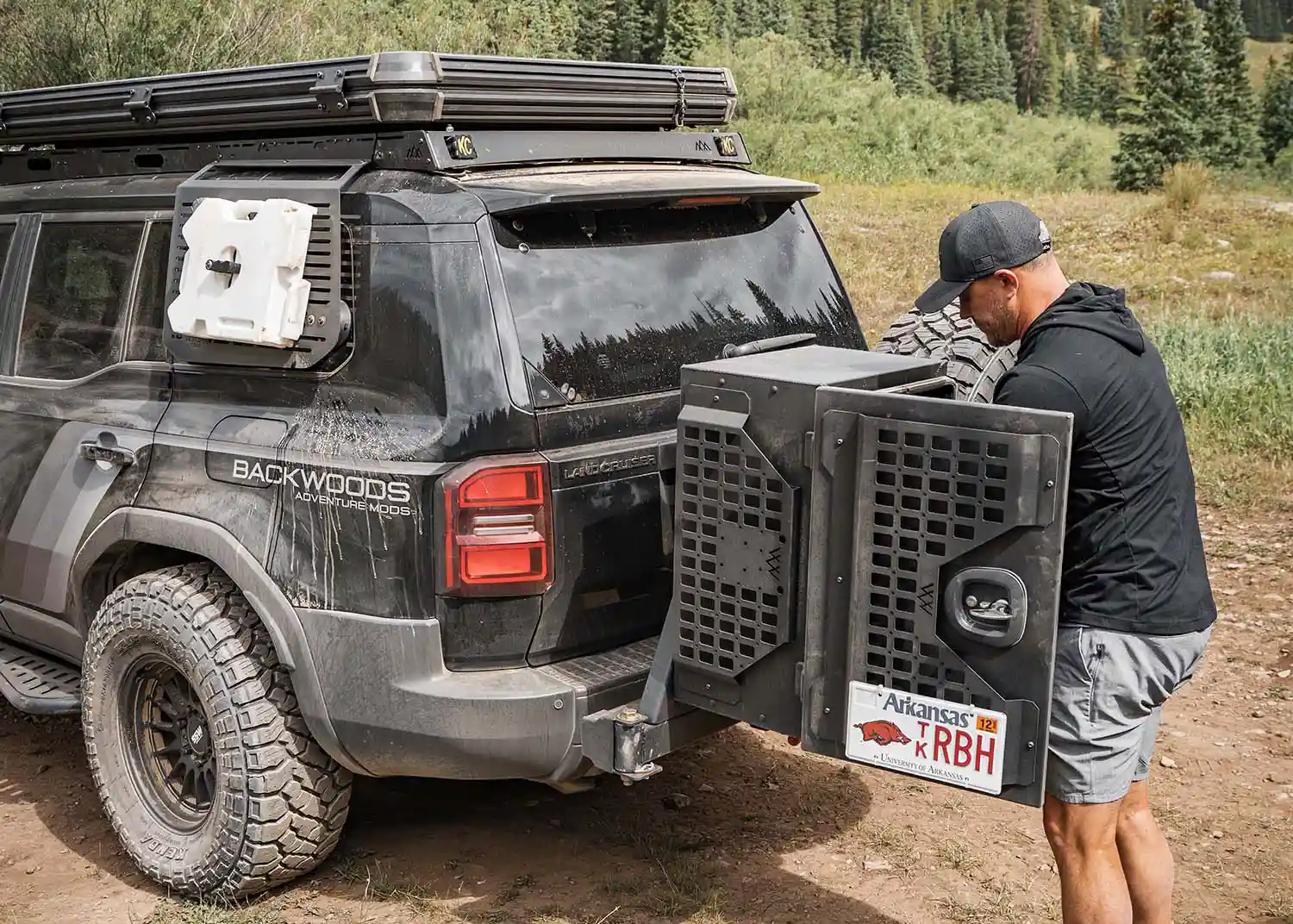 Universal Overland Storage Box (19x28x15) - Image 6