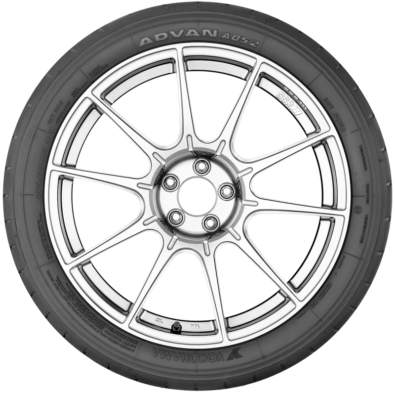 Yokohama Advan A052 Tire - 215/40R17 87W - Image 3